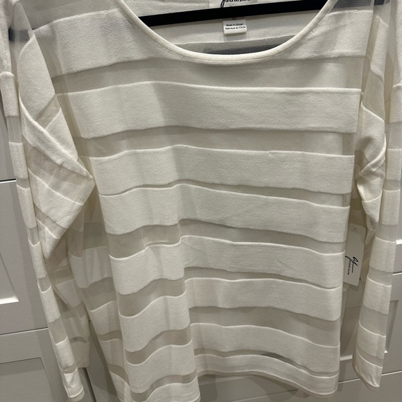 Andrea Jovine Cream Textured Top - Picture 1 of 4